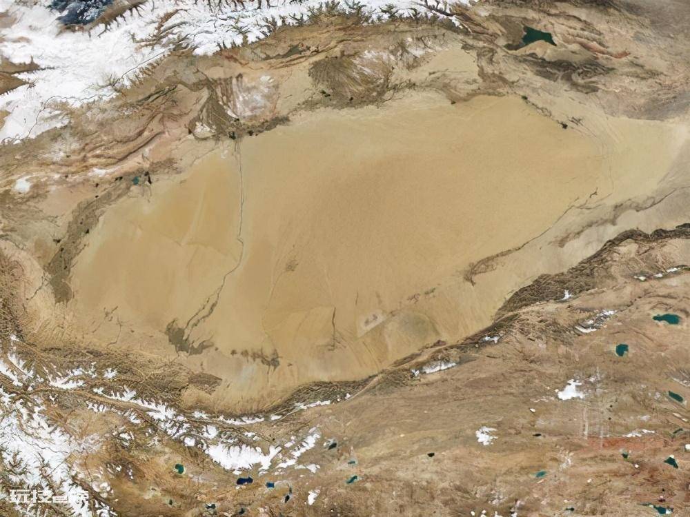 我国面积最大的盆地是哪里(塔里木盆地是西部的聚宝盆)-图片2